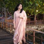 Aima Rosmy Sebastian Instagram - Beautifully handpainted Daffodil 🌼 flowers !!! Thank you @tazzels3 Tazzels3 for this customized handpainted salwar. Click by @premsampaul 📸 Kollam