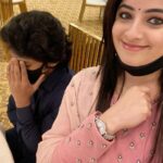 Aima Rosmy Sebastian Instagram - 👧: “Kevi Kevi Kevi Kevi.. Selfie 🤳 come “ 👦: 🤦🏻🤦🏻 .. ❤️❤️ #love