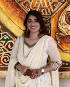 Aima Rosmy Sebastian Instagram - Never ending Onam Celebrations in UAE ✨ 

Attire @alankriti_insta 👗
Henna by @henna_by_haaria ✨