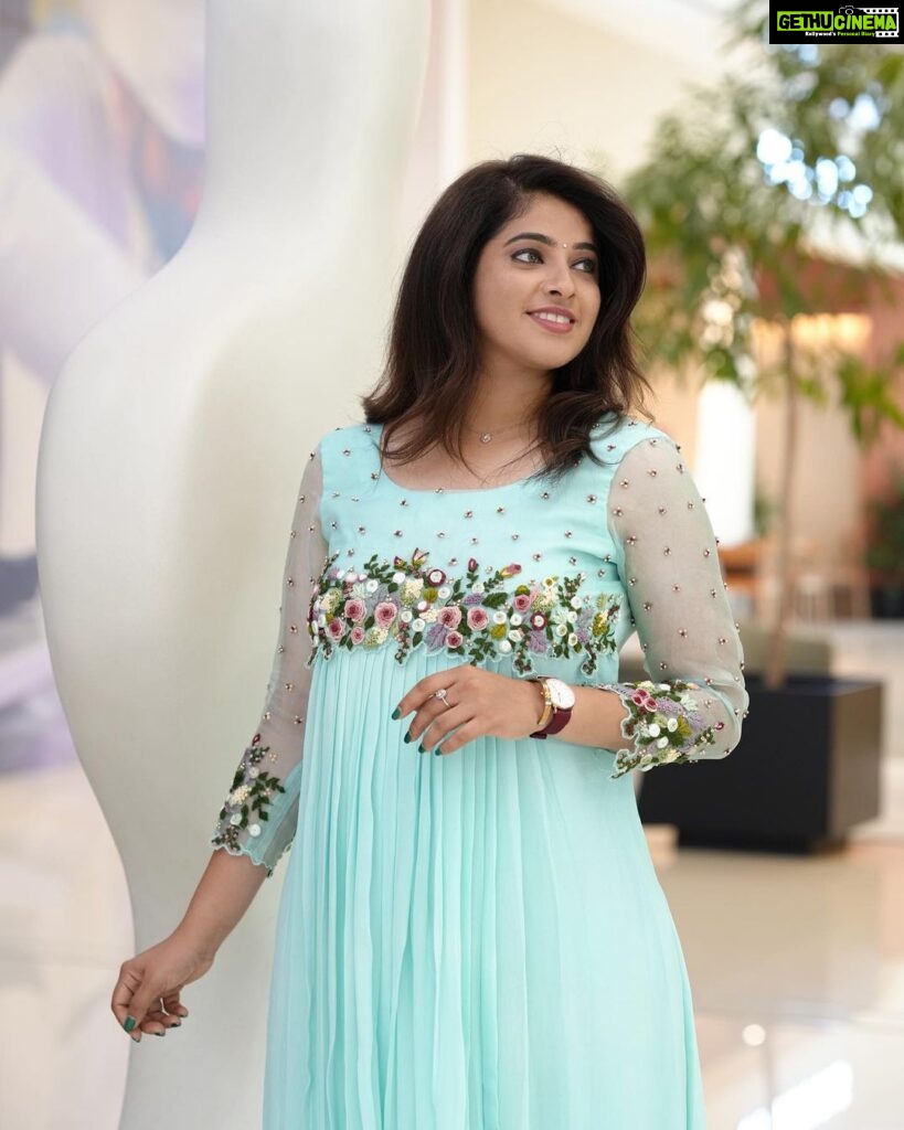 Aima Rosmy Sebastian Instagram - Captivating Gardenia: Blossoms Unleashed through Exquisite Thread Embroidery 💐 Wearing @tazzels3 👗 Click by @vineethphotos 📸 . . . . . . . #trending #fashion #instafashion Muweillah Comercial, Sharjah UAE
