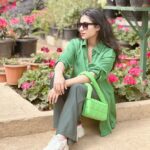 Aishu Instagram – Felt like a lettuce salad todayyyy💚😆

Reminder to *go green*
#aishuads #photooftheday #photogram #ootd #loveyourself #picoftheday#picturebook