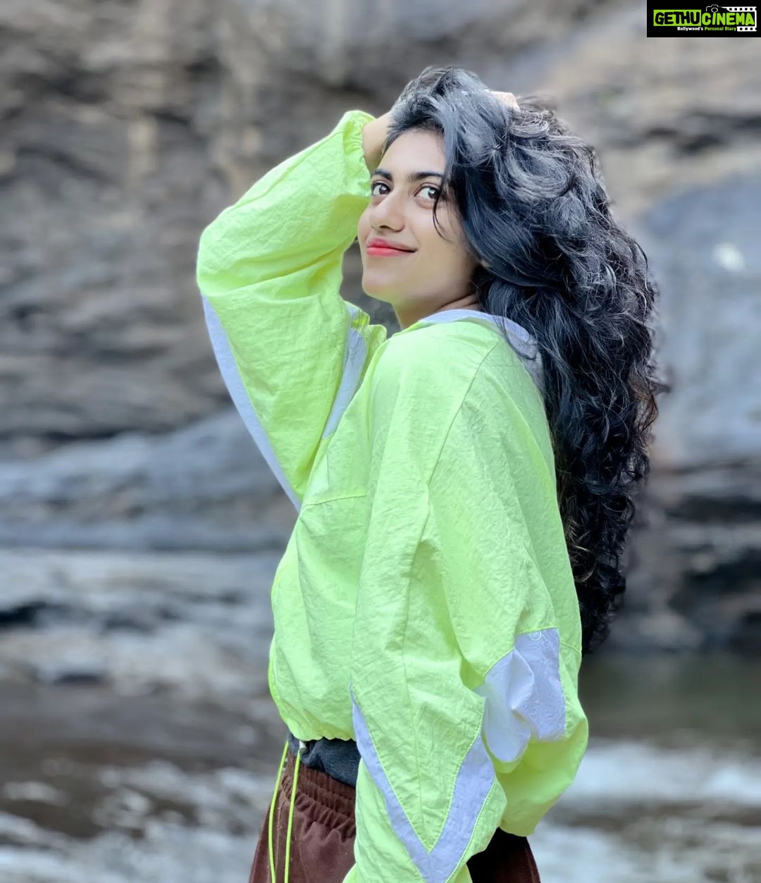 Aishu Instagram - Welcoming 2023 with the open hands. ⭐ Hope it brings all of us light, love and peace. Wishing all the lovely people I know a great year filled with everything good🎊✨ . . . Pc: @alhena_ads #aishuads #wayanaddiaries #green#soochipara #2023 #newyear #welcome2023 #loveyourself #lookwithin #lightandlife Soochipara Waterfalls