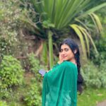 Aishu Instagram – To good times👣👣

#photooftheday #picturebooks #aishuads #loveyourself #instadaily #green #traditional