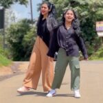 Aishu Instagram – Super mama readyyyyyy🐣
.
With @aishu_ads 🐣
.
Vc @shyji_ads 
.
Choreography by:@avinash_ads
@al_win__________ads 💕
.
#reelsinstagram #reelsvideo #whythiskolaveridi #dancerslife #dancersofinstagram #reelitfeelit