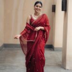 Aishwarya Lekshmi Instagram - I thought i will paint the town red but instead i bumped my head sorta day . @thepallavinamdev . @thangals_jewellery_ . @fahil_hakkim . @renjurenjimar . @styledbysmiji