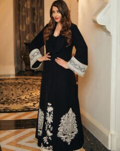 Aishwarya Rai Instagram - 💖🤍💝