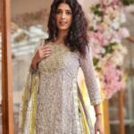 Aishwarya Sakhuja Instagram - Blooming…with grace🌼 . . 👗: @thebairaas . . #diwalitime #festiveseason #peace #happiness #goodtimes #goodvibes #aishwaryasakhuja