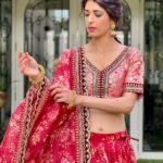 Aishwarya Sakhuja Instagram – Diwali Red-dy ❤️🪔
.
. 
Outfit: @ethnicplus.in 
Styled by: @yourstylistforever 
.
. 
#diwali #diwalivibes #positivity #goodtimes #festivewear #aishwaryasakhuja