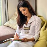 Aishwarya Sakhuja Instagram - Dear Diary, Thank you for comforting me and listening to me without judging. If not for you, I wonder who would I share my daily melodramas with. You are always there to listen to the things that I can't say out loud or rather choose to not say out loud. I wonder who would carry my burdens like you do? You help me take away all the negative thoughts and replace them with positivity. I don't know how you do that, but I feel there's some kinda magic within you. You have literally witnessed it all...my laughter, my tears and even my worst fears! And amidst all this, never have you made me feel lonely. Thank you for being my constant companion! Yours Forever, Aishwarya Sakhuja ❤️ . . #diary #thoughtoftheday #journaling #dailymotivation #aishwaryasakhuja