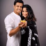 Aishwarya Sharma Bhatt Instagram - Wishing you all a very happy and dil waali Diwali❤️🪔 #HappyDiwali #AishwaryaSharma #NeilBhatt #Neiwarya #BiggBoss #BB17