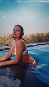 Aiswarya Suresh Instagram - At Falcon Hill, Lonavla with @saffronstays 
Shot by the fabulous @misschanandlerbong14 
Edited by @stormshivajisen