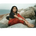 Aiswarya Suresh Instagram - Phool aur kaante ! Clicked by @tarunchouhan_ph 💕