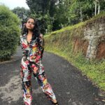 Aiswarya Suresh Instagram - @spiceslapresort ♥️ Beautiful and serene ❣️ Shot by @shijuarofficial Spices Lap Thekkady