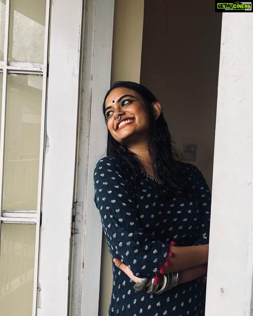 Aiswarya Suresh Instagram - Desi girl 👧 Shot by @joe_elize_joy