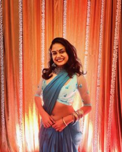 Aiswarya Suresh Instagram - Wearing @bandhan_my_boutique @akshara_karimbil ♥️