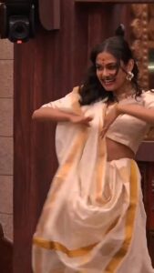 Aiswarya Suresh Instagram - Dancing with Gopika, dances like a pro 💃 So proud of you 🤗