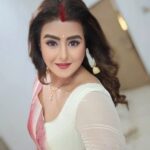 Akanksha Awasthi Instagram – Dress in a way to express and inspire.❤️❤️❤️
.
.
#saree #sareelove #fashion #sarees #sareelovers #bhojpuri #sareesofinstagram #sareefashion #sareedraping #indianwear #bhojpuriactress #india #ethnicwear #indianwedding #love #traditional #handloom #kurti #wedding #lehenga #sareeindia #silksaree #silksarees #indianfashion #sareelover #silk #style #instagram #sareestyle #sareecollection