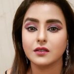 Akanksha Awasthi Instagram - Be you 💫The world will adjust✨ . . . . . #attitude #love #selflove #beyou #instagood #actor Mumbai, Maharashtra