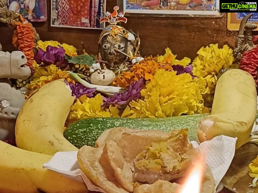 Akanksha Awasthi Instagram - Sri Krishna janamotsav ki hardik shubhkamnaye 🤗🙏🎂 Hathi ghorda pal ki jai 🎂kanhiya lal ki♥🎁🥳💐 Mumbai - मुंबई