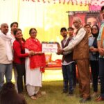 Akanksha Awasthi Instagram - AKS PATHSHALA ENTERTAINMENT LLP presents CHINGARI Bhojpuri movie चिंगारी लगेगी जरूर... PRODUCER - VIVEK KUMAR SIR DIRECTOR - KANHAIYA S VISHWAKRMA (ME). WRITER - RAKESH TRIPATHI BHAIYA D. O. P - PRAKASH JI. MUSIC - MADHUKAR ANAND JI , RAJNISH MISHRA BHAIYA ART DIRECTOR - RAM BABU THAKUR ASSOCIATE DIRECTOR - RAVI TIWARI JI CREATIVE HEAD- KRISHNA YADAV BHAIYA EX. PRODUCER - ROHIT SHARMA JI LOCATION MANAGER - NITIN JI CHOROGRAFHAR - KANU MUKHARJEE. MACKUMAN TEAM- MANAD KUMAR , ANAND DADA, KIRAN JI ASSISTANT DIRECTOR - KULDEEP MISHRA JI, SONU SAMAN MAHI JI, KAJAL PANDEY JI PRODUCTION MANAGER - PANKAJ JI, AWDESH JI, ASHOK JI, STARCAST - KUNAL SINGH BHAIYA, AKANKSHA JI , @vikrant8235 , @ranichatterjeeofficial, @sanjaypandeyofficial, @maya.yadav_offical , @vinit__vishal, @devsingh6780, @ayazkhan701, JASHVINDER JI, KRISHNA YADAV JI, RAVI TIWARI JI ..