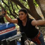 Akanksha Awasthi Instagram - AKS PATHSHALA ENTERTAINMENT LLP presents CHINGARI Bhojpuri movie PRODUCER - VIVEK KUMAR SIR DIRECTOR - KANHAIYA S VISHWAKRMA WRITER - RAKESH TRIPATHI D. O. P - PRAKASH JI. MUSIC - MADHUKAR ANAND JI , RAJNISH MISHRA ART DIRECTOR - RAM BABU THAKUR ASSOCIATE DIRECTOR - RAVI TIWARI JI CREATIVE HEAD- KRISHNA YADAV EX. PRODUCER - NITIN BHASKAR LOCATION MANAGER - NITIN JI CHOREOGRAPHER - KANU MUKHARJEE & SONU PRITAM Mackup Man TEAM- MANAD KUMAR , ANAND DADA, KIRAN JI ASSISTANT DIRECTOR - KULDEEP MISHRA JI, SONU SAMAN MAHI JI, KAJAL PANDEY JI PRODUCTION MANAGER - PANKAJ JI, AWDESH JI, ASHOK JI, STARCAST - KUNAL SINGH BHAIYA, AKANKSHA JI , VIKRANT SINGH JI, RANI CHATARJI JI, SANJAY PANDEY JI, MAYA YADAV JI, VINIT VISHAL JI, DEV SINGH JI, AYAZ JI, JASHVINDER JI, KRISHNA YADAV JI, RAVI TIWARI JI ..