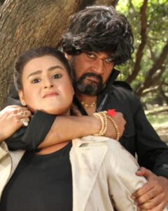 Akanksha Awasthi Instagram - Chingari lagegi jaroor चिंगारी लगेगी जरूर... AKS PATHSHALA ENTERTAINMENT LLP presents CHINGARI Bhojpuri movie PRODUCER - VIVEK KUMAR SIR DIRECTOR - KANHAIYA S VISHWAKRMA WRITER - RAKESH TRIPATHI D. O. P - PRAKASH JI. MUSIC - MADHUKAR ANAND JI , RAJNISH MISHRA ART DIRECTOR - RAM BABU THAKUR ASSOCIATE DIRECTOR - RAVI TIWARI JI CREATIVE HEAD- KRISHNA YADAV EX. PRODUCER - NITIN BHASKAR LOCATION MANAGER - NITIN JI CHOREOGRAPHER - KANU MUKHARJEE & SONU PRITAM Mackup Man TEAM- MANAD KUMAR , ANAND DADA, KIRAN JI ASSISTANT DIRECTOR - KULDEEP MISHRA JI, SONU SAMAN MAHI JI, KAJAL PANDEY JI PRODUCTION MANAGER - PANKAJ JI, AWDESH JI, ASHOK JI, STARCAST - KUNAL SINGH BHAIYA, AKANKSHA JI , VIKRANT SINGH JI, RANI CHATARJI JI, SANJAY PANDEY JI, MAYA YADAV JI, VINIT VISHAL JI, DEV SINGH JI, AYAZ JI, JASHVINDER JI, KRISHNA YADAV JI, RAVI TIWARI JI .. . . #chingari #bhojpuri #bhojpuriactress #bhojpuri #movies #film