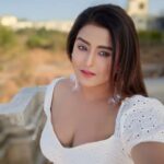 Akanksha Awasthi Instagram - Don't be jealous of my good looks. 😉😘❤️ . . . #likes #reels #viral #new #dance #red #newpost #viralvideo #followme #photooftheday #video #bhfyp #instalike #l #instadaily #likeforfollow #picoftheday #fashion #beautiful #me #followers #smile #likeforlike #myself #followback #f #comment #followforfollow #likesforlikes #art