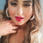Akanksha Awasthi Instagram - Even the stars were jealous of the sparkle in our eyes. 😉❤️ . . . . #likes #like #follow #likeforlikes #love #instagood #instagram #followforfollowback #followme #photooftheday #photography #bhfyp #instalike #l #instadaily #picoftheday #likeforfollow #fashion #beautiful #me #followers #smile #likeforlike #myself #followback #f #comment #followforfollow #likesforlikes #art