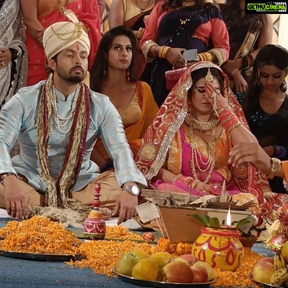 Akanksha Awasthi - 9.2K Likes - Life is short and the world is wide. I better get started new journey.❤️❤️❤️
.
.
.
.
#vyah #shaadi #celebritywedding #celebrity #marriage #celebration #flowers #decoration