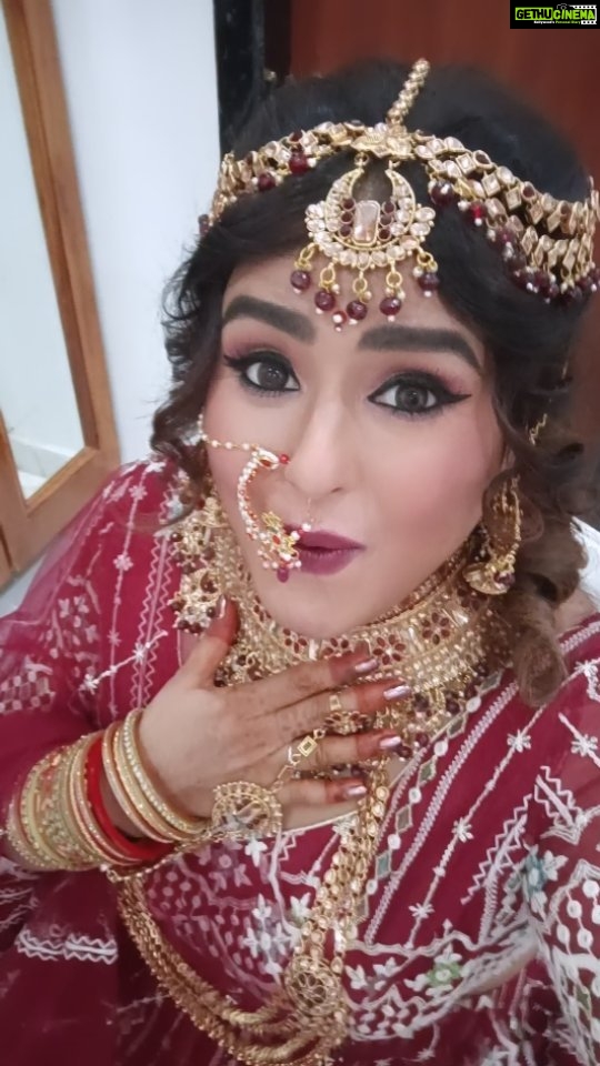 Akanksha Awasthi Instagram - Just Looking like a WoW 🤩 @yashrajmukhate @designmachinesuitslive . . . #wow #just #treanding #love #justlooking #likeawow Patana Bihar