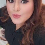 Akanksha Awasthi Instagram - Kaala Shah Kaala Mera Kaala Hai Sardaar Goreyaan Nu Dafaa Karo ❤️✨ . . . . . . . #lovesong #love #music #song #lovesongs #tamilsong #singer #tamilbgm #tamil #status #trending #whatsappstatus #instagram #instagood #thalapathy #bollywood #songs #lovestatus #tamilcinema #tamilmusic #tamilstatus #follow #tamilmovie #tamillovesong #tamillovestatus #like #kollywood #bgm #sadsong #album Mumbai, Maharashtra