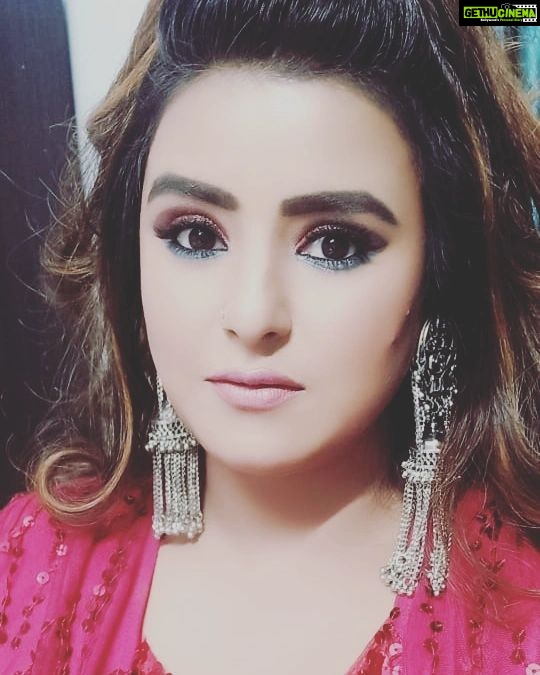 Akanksha Awasthi Instagram - I like the color red because it’s fire #aakanshaawasthi #shoot #dabanggirl