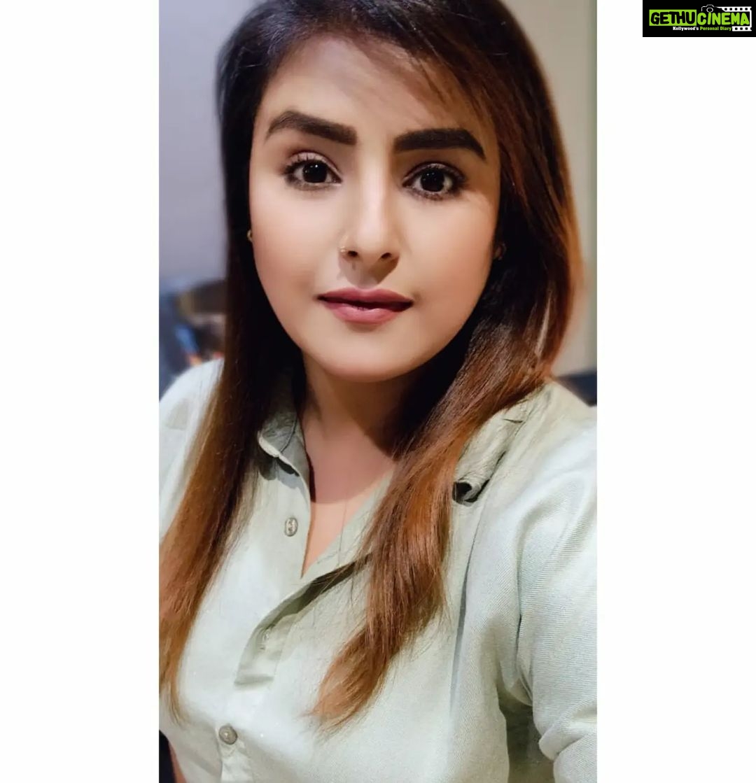 Akanksha Awasthi Instagram - Love me or hate me either way I'm gonna shine. 💫😉❤️ . . . . #actress #love #model #bollywood #beautiful #reel #reelpost #beauty #movie #fashion #photography #instagram #instagood #viral #movies #follow #acting #actresslife #like #s #cute #art #photoshoot #tollywood #photooftheday #actorslife #new #celebrity Mumbai, Maharashtra