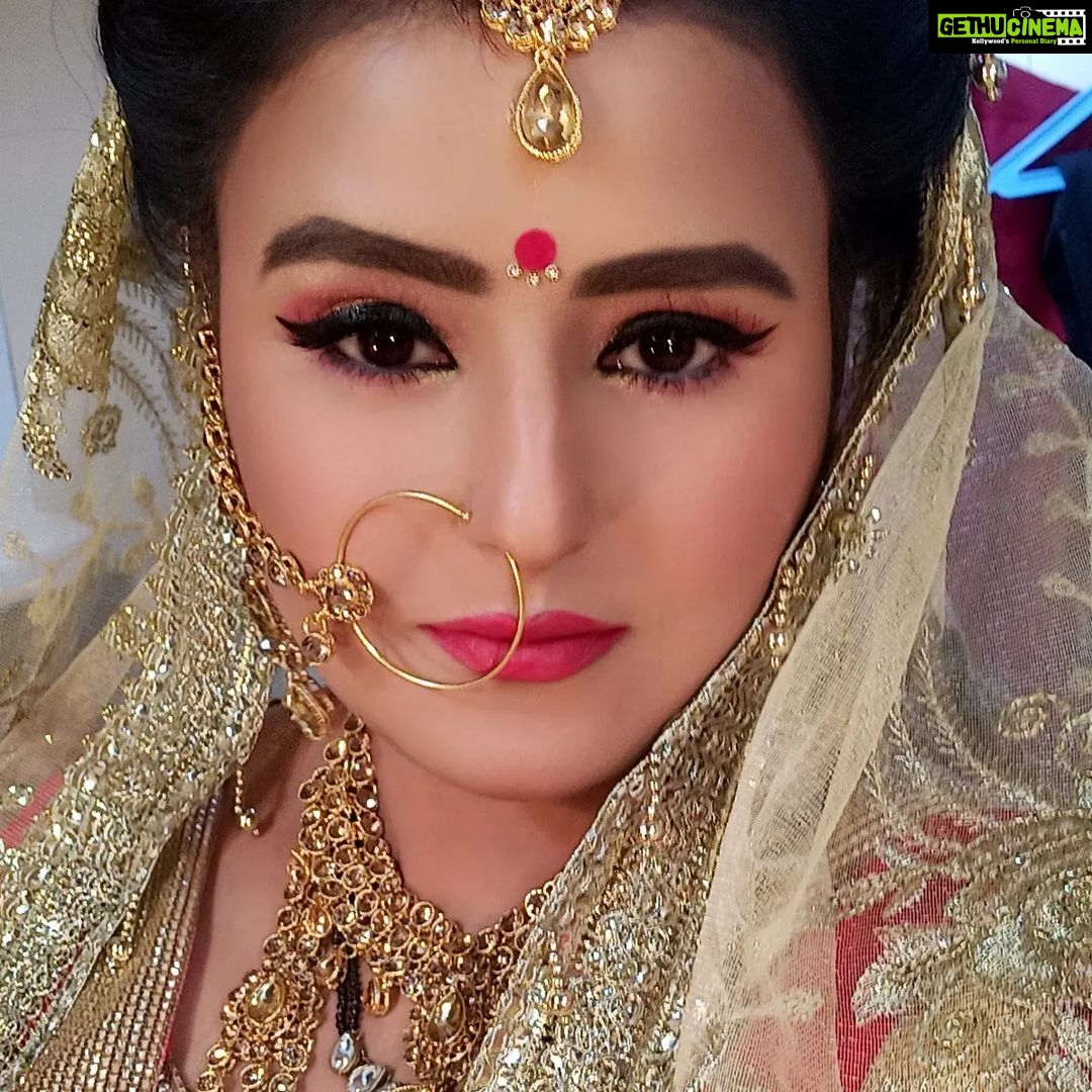 Akanksha Awasthi Instagram - Hamar dubangg bahuriya 🤗