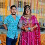 Akanksha Awasthi Instagram - #bhojpurifilm 🎥🎬ke super star ⭐ medam ji #aakanshaawasthi ji #reels #trend #vairal #newpost #bhojpuri #filmmaker #vikash_bedardi #aksharasingh #pawnsingh #5000000 #1million UP-66 Carpet City भदोही