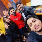 Akanksha Dubey Instagram – New Dhamaka #lukhnow Recordon Time
@singhpawan999
@tiwariashutosh_writer
@dhirajbabuan
@priyanshusinghmusic
@akankshadubey_official
@vickysingh1341
@deepak_futurewiz
@chhotebaba