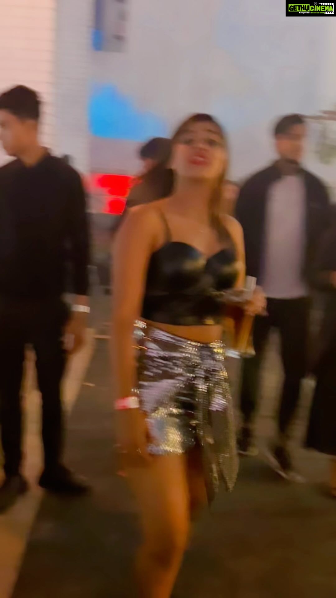Akanksha Dubey Instagram - Ek Jindgi kafi nhi hai ab koi mafi nhi hai 🔥🔥🔥🔥2023 #akankshadubey