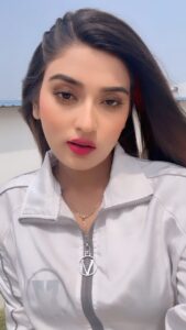 Akanksha Dubey Instagram - Meri jaan 😏
#akankshadubey