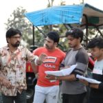 Akanksha Dubey Instagram - Scene Discussion with my Film Actors @jay_yadav_actor ji and Actress @akankshadubey_official ji. Banner : *Entert10 Television Pvt. Ltd. Presents*. In Association with *Shree Aadya Entertainment.* Film : *Ek Din ki Shaas* 🌟 Starring 🌟 *Kajal Raghwani, Akanksha Dubey, Jay Yadav, Kiran Yadav, Prem Dubey, Pushpendra Rai, Sweta Verma , Rinku Bharti, Gopal Chauhan, Sujit Sarthak, Ramjan, Parth Mishra.* Produced by : *Apurva Meratia, Monika Singh, Shree Aadya Entertainment.* Directed By : *"Manjul Thakur".* DOP : *"Sharfraz R. Khan."* Story & dailogue *Arbind Tiwari* Screenplay : *Manjul Thakur & Arbind tiwari* Music : *Om Jha* Art director: *Randhir N. Das* Costume: *Kavita Sunita*.