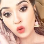 Akanksha Dubey Instagram - Dhokha to hai yaar but log bhut Bewakoof banate hai But hum bannte nahi 😂😂😂 #akankshadubey