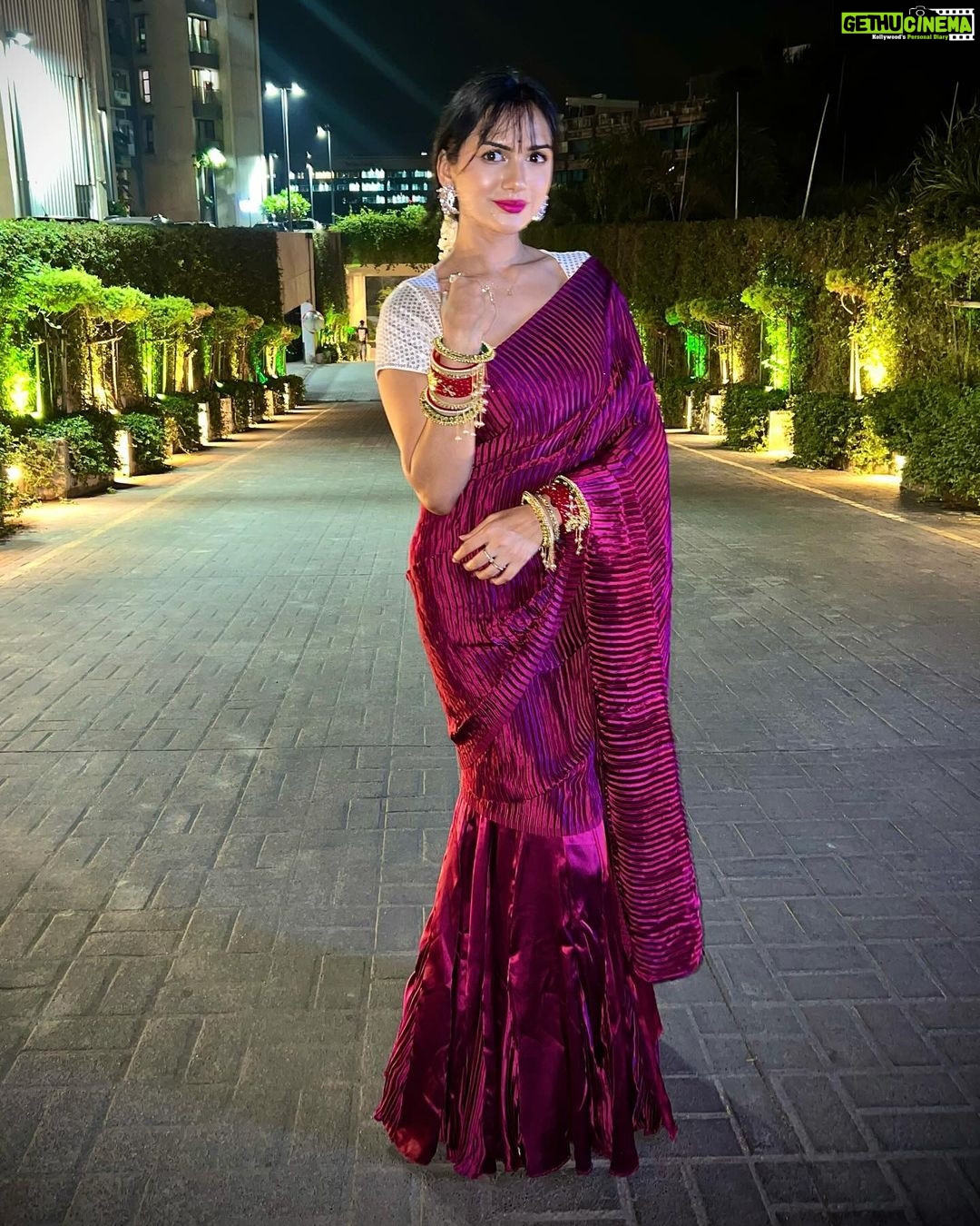 Akansha Chamola Instagram - Celebrated KADWA SACCH i meant KARWA CHAUTH π€π€ͺ when every year CHANDA MAAMA decides to play serious peekaboo πβ¦β¦ Since i am the brand ambassador of #selflove i concentrate on getting clicked for my #gramfam Kyunki Good makeup n great saree should never not be posted π€π€π€π€π€π€ . . . . . . . . . . . . . . . . . . . . . . . . . . . . . . . . . . . . . . . . . . . . #karwachauth #saree #readytowear #desifashion #desigirl #indianwear #indianfestivewear #lookbook #instamakeup #instahair #instafashion #desistyle #indiancouture #festivewear #outfitinspiration #festivetime #indianfestival #blessed