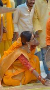 Akshara Singh Instagram - Pujai humra chhath maai ke 🙏✨🤗 📷 @meowstudioin #aksharasingh
