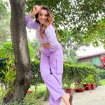 Akshara Singh Instagram - 💜🌸 #aksharasingh