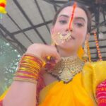 Akshara Singh Instagram – Jai chhathi maai 🙏✨🌸🪔
.
.
.
.
#aksharasingh