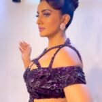 Akshara Singh Instagram – Live Love Sparkle ✨ 
.
.
.
@thread_andtrends 
@fashion_stylist_7 
@kanizfatima_hairstylist 
@kanhaiyamakeup 

#aksharasingh