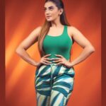 Akshara Singh Instagram - Feeling grand in green 💚 . . . . . . 📸 @sauravanuraj Hair @kanizfatima_hairstylist Styled by my papa @indrajit4895