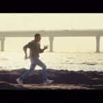 Akshay Kumar Instagram - Life bhagati hai, par life se bhaagna nahi hai. Take challenges head-on. With @sparxgoforit , #ItsInMe to go beyond the ordinary. #Sparx