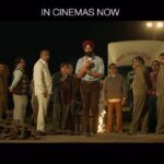 Akshay Kumar Instagram - Haath mein haath chalein toh #Jeetenge 🇮🇳 Video out tomorrow! Book Tickets Now: Link In Bio. Watch the story of Bharat’s true hero with #MissionRaniganj IN CINEMAS NOW. #MissionRaniganjInCinemasNow @vashubhagnani @parineetichopra @tinudesaiofficial @jackkybhagnani @deepshikhadeshmukh @ajay_kapoor_ @pooja_ent @jjustmusicofficial @arko.pravo.mukherjee @bpraak @kumarvishwas @maggibali