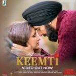 Akshay Kumar Instagram - Pyaar = #Keemti ✨ Song Video Out Now. Watch the story of Bharat’s true hero with #MissionRaniganj in cinemas on 6th October. @vashubhagnani @parineetichopra @tinudesaiofficial @jackkybhagnani @deepshikhadeshmukh @ajay_kapoor_ @pooja_ent @jjustmusicofficial @vishalmishraofficial @mekaushalkishore @shabinakhanofficial