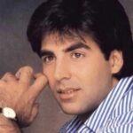 Akshay Kumar Instagram - Your firsts are always special ♥️ And so is this photo, taken when I was 23…my first time in front of the camera and before I could realise, it soon became my first love, all thanks to your love. #ThrowbackThursday